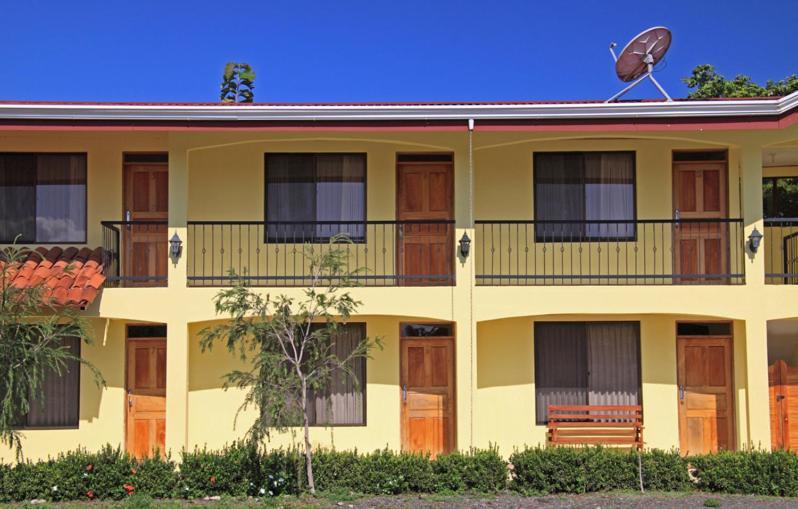 Hotel Santa Ana Liberia Airport Exterior photo